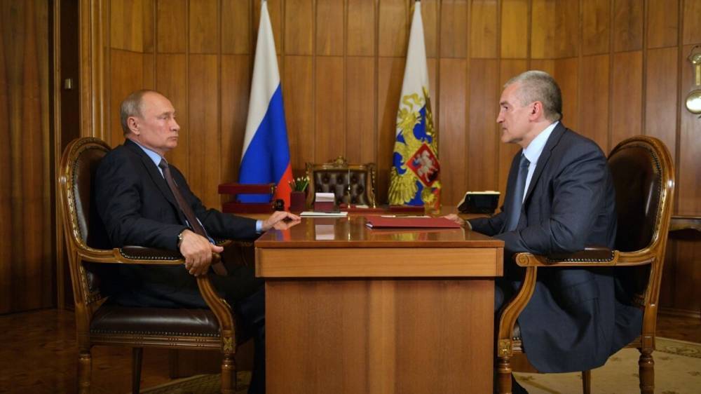 Аксенов сообщил Путину об отсутствии коронавируса в Крыму