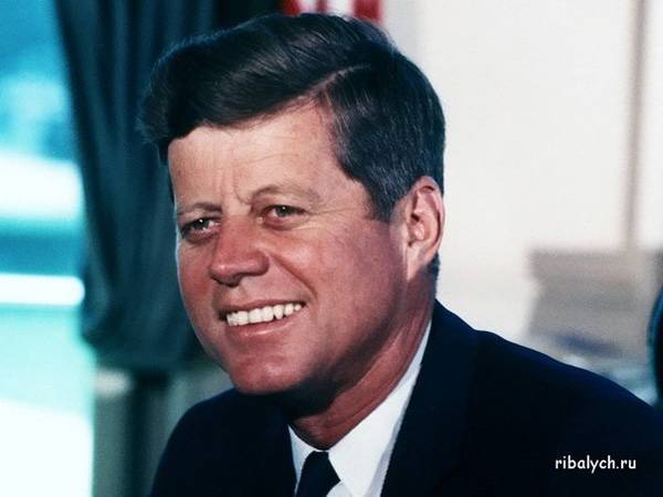 Пермское УФАС возбудило дело из-за надгробий с фотографиями Джона Кеннеди