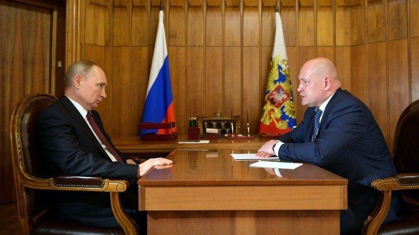 Владимир Путин провел рабочие встречи с главами Крыма и Севастополя