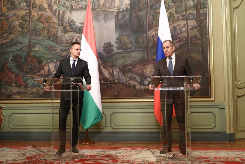 Украина получила тревожный сигнал от Венгрии
