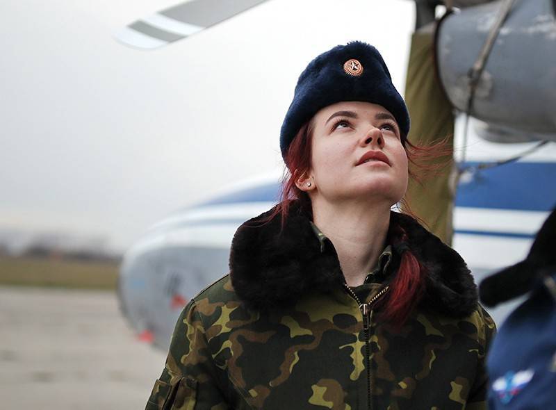 Видео полета первых военных летчиц в России