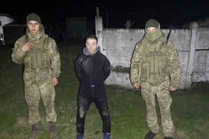 На Украине поймали пытавшегося вывезти из страны медицинские маски водолаза