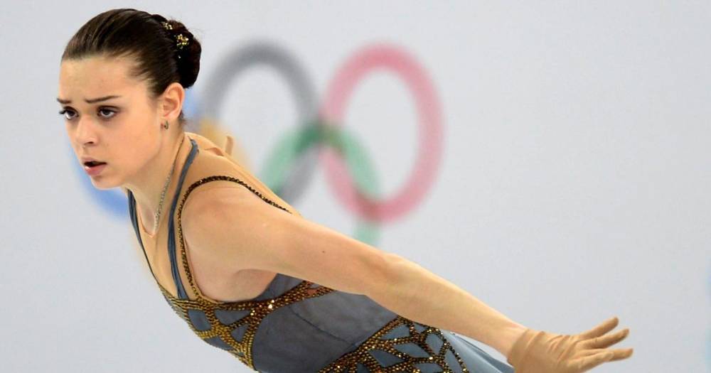 Олимпийская чемпионка Аделина Сотникова завершила карьеру
