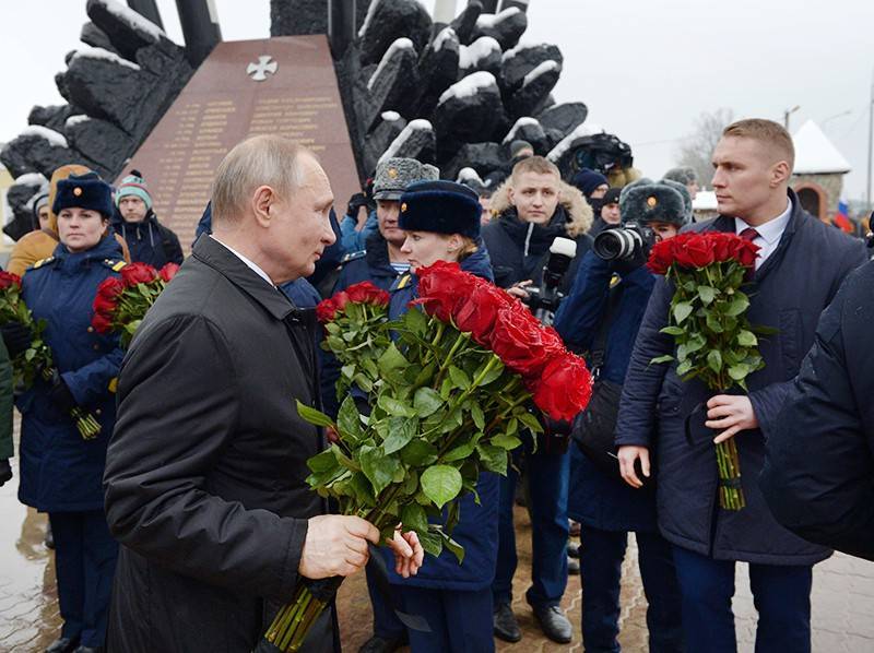 В Псковской области почтили память десантников 6-й роты