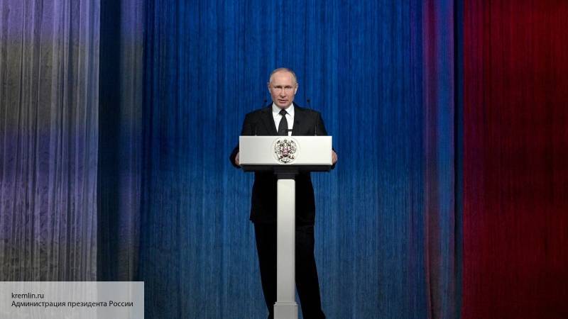 Путин рассказал, как гиперзвуковое оружие России служит гарантом стратегического баланса