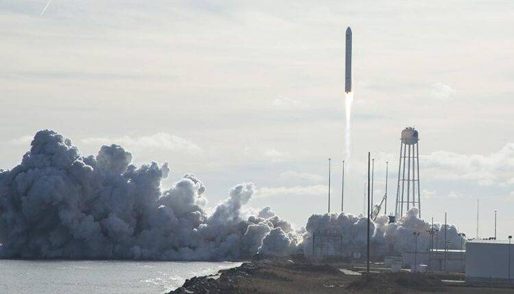 Россия поставит США еще четыре двигателя для ракет Antares