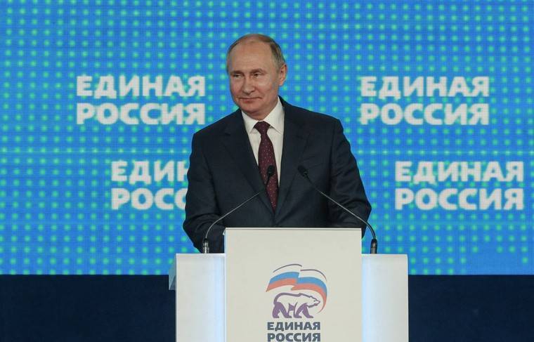 Песков: нет решений о том, что Путин возглавит список «Единой России»
