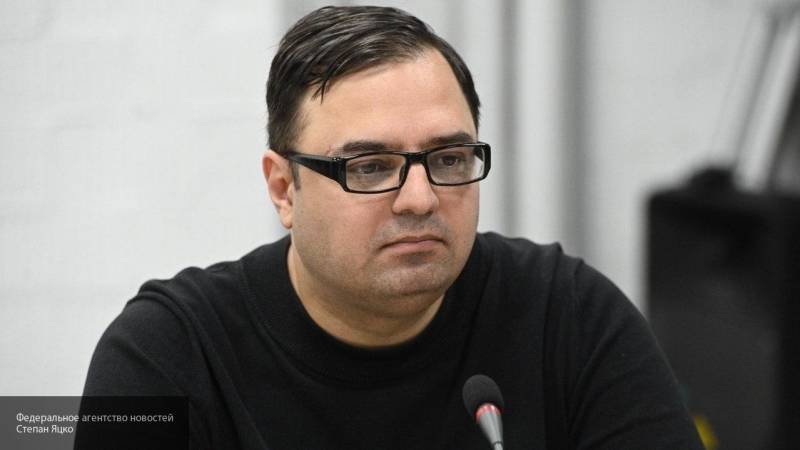 Манукян назвал "Синдикат-100" попыткой оппозиционеров удержать интерес общественности