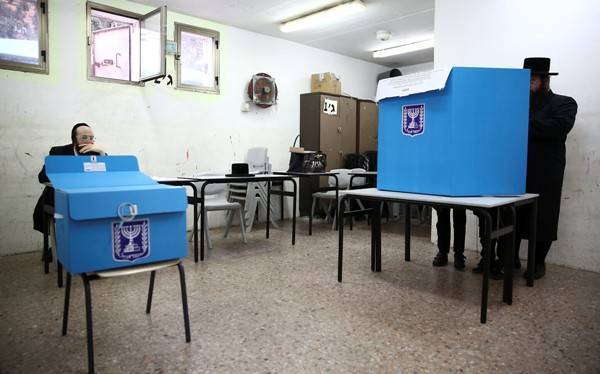 Третьи за год выборы в Израиле: «Не бойтесь коронавируса, идите голосовать»
