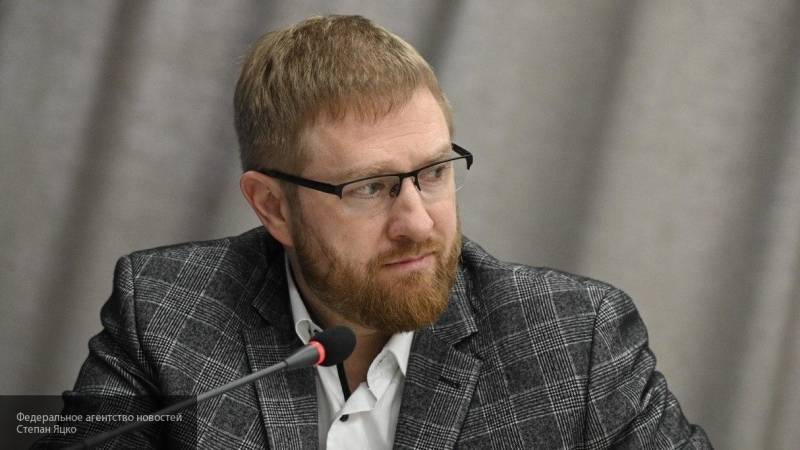 Малькевич предложил ликвидировать антироссийские партии в стране