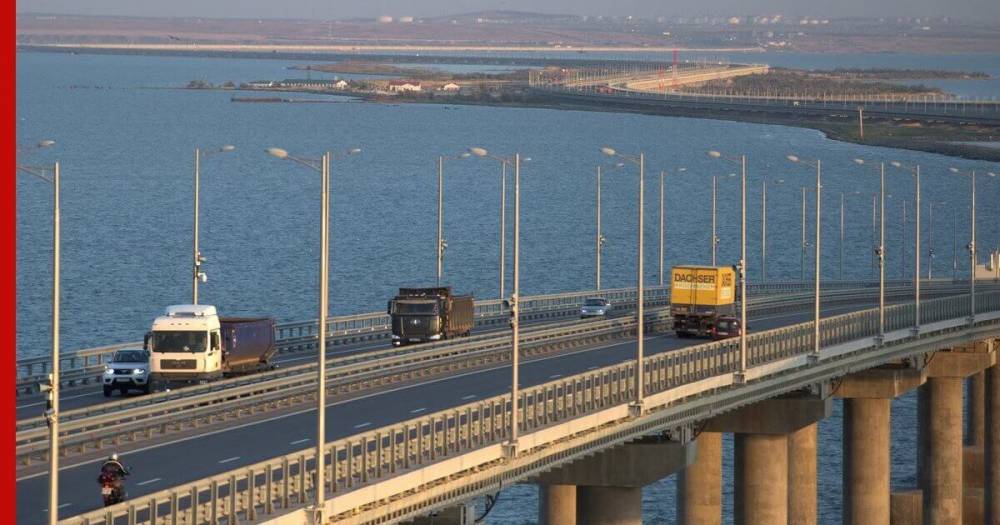 По Крымскому мосту этой зимой проехало рекордное число машин