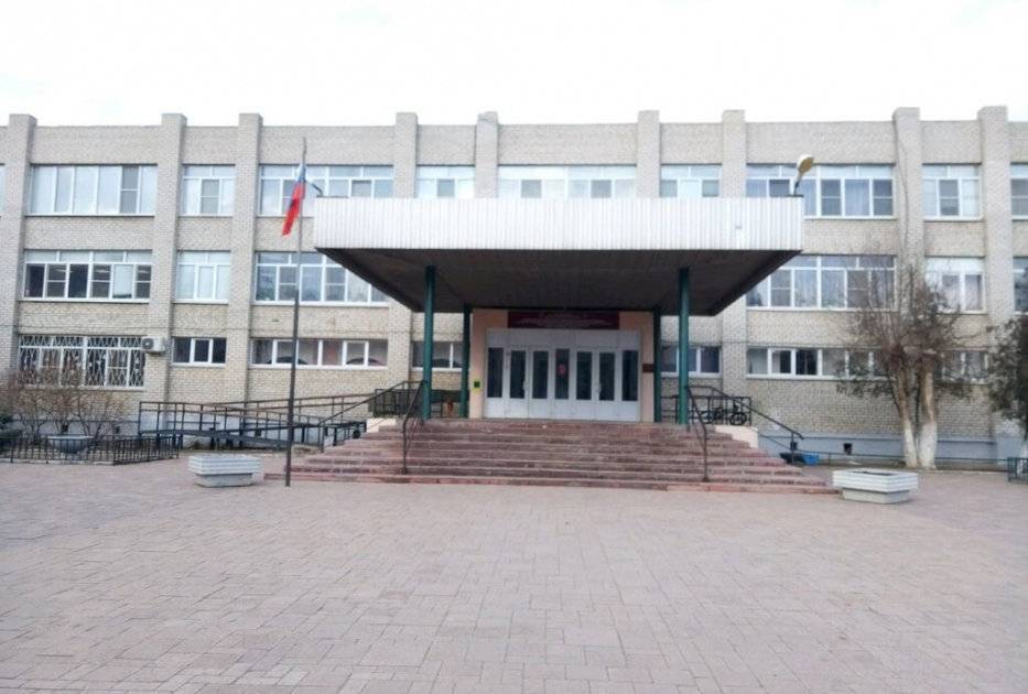 В Астрахани завели уголовное дело на учительницу, вступившую в интимную связь с 15-летним школьником - readovka.news - Астрахань