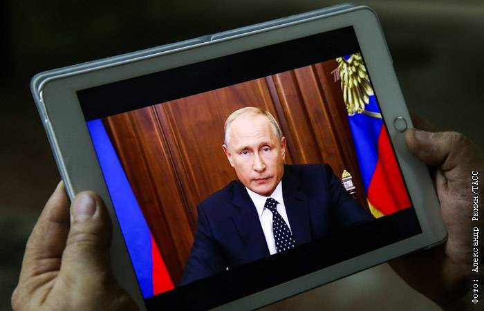 Путин предложил зафиксировать в Конституции правопреемственность России от СССР