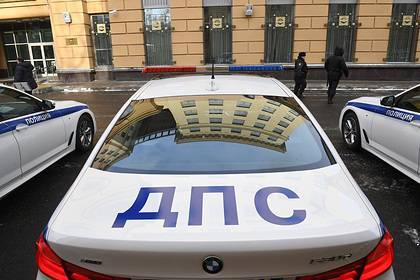 Российского полицейского задержали за инсценировку ДТП