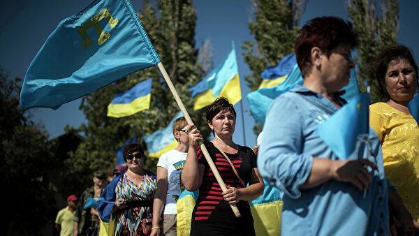 Организаторы «марша на Крым» хотят денег — эксперт