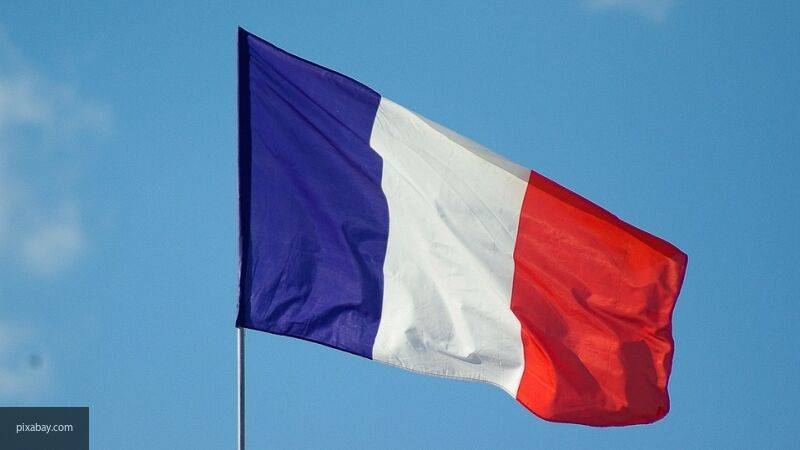 Посольство РФ направило ноту Франции для вызволения россиян с лайнера Costa Pacifica