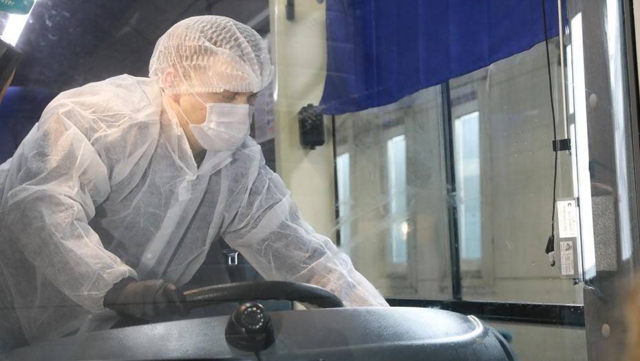 С коронавирусом борются около 60% петербургских компаний