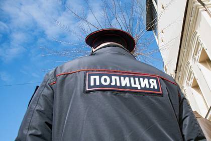 В Москве изолировали полицейского после контакта с зараженным коронавирусом