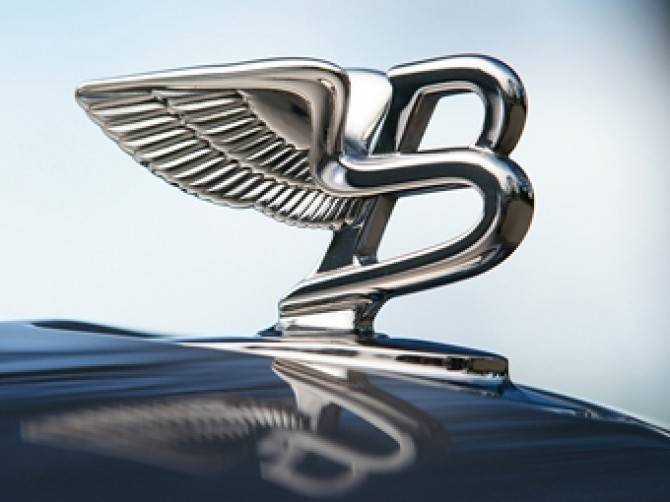 Bentley заменит флагманский седан Mulsanne большим кроссовером