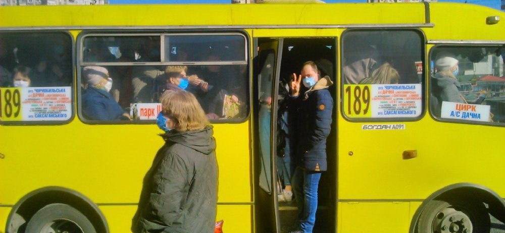 Вымерший центр, маски, запреты и штрафы. Как живет Киев на карантине