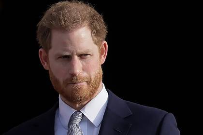 Принцу Гарри предрекли возвращение в королевскую семью из-за коронавируса