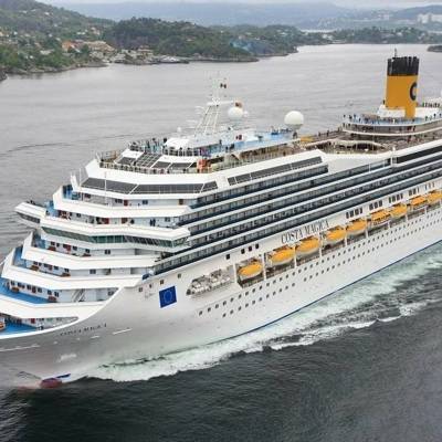 Пассажиры круизного лайнера Costa Pacifica, смогут сойти на берег в Генуе