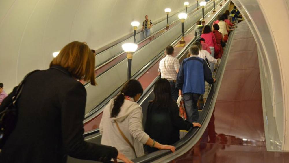 Пассажиропоток в столичном метро снизился из-за коронавируса
