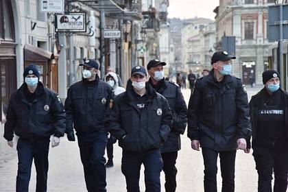 Власти Украины предупредили о 600 тысячах жертв от коронавируса