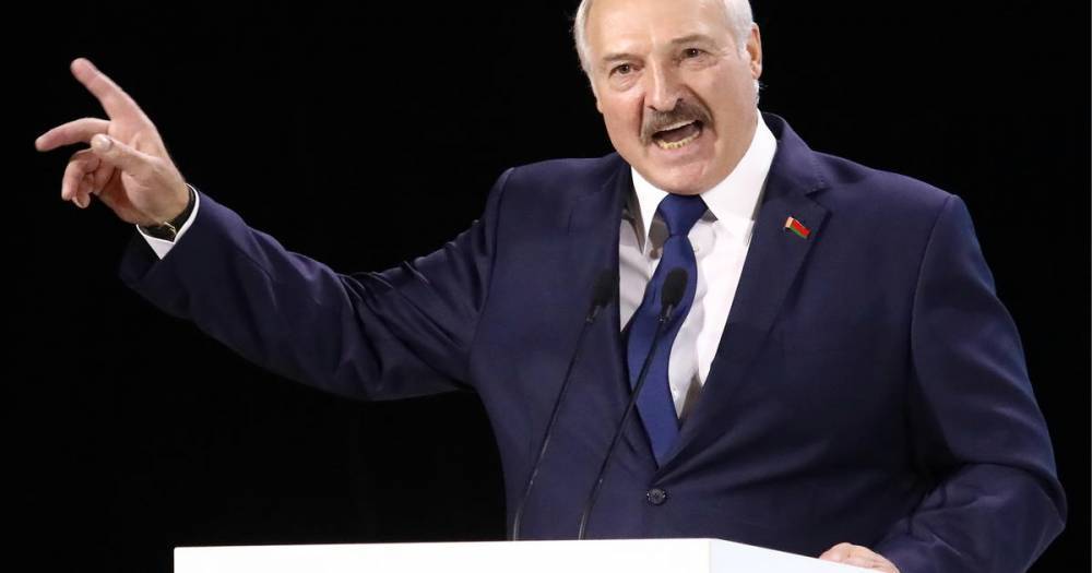 Лукашенко призвал разобраться с авторами фейков о смертях от COVID-19