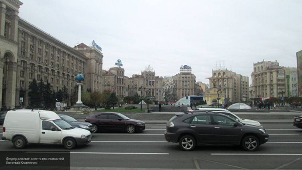 Киев с воскресенья полностью останавливает пассажирские перевозки