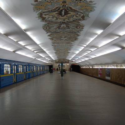 Общественный транспорт в Киеве в воскресенье полностью прекратит работу