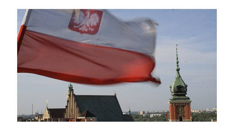 В Польше заявили, что Запад смирился с присоединением Крыма к РФ
