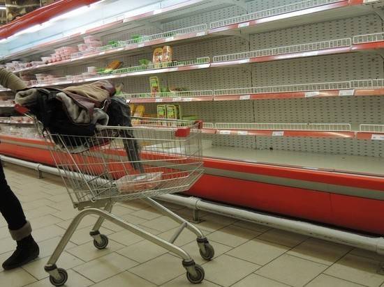 Российские ритейлеры опровергли просьбу к Белоруссии дать продукты