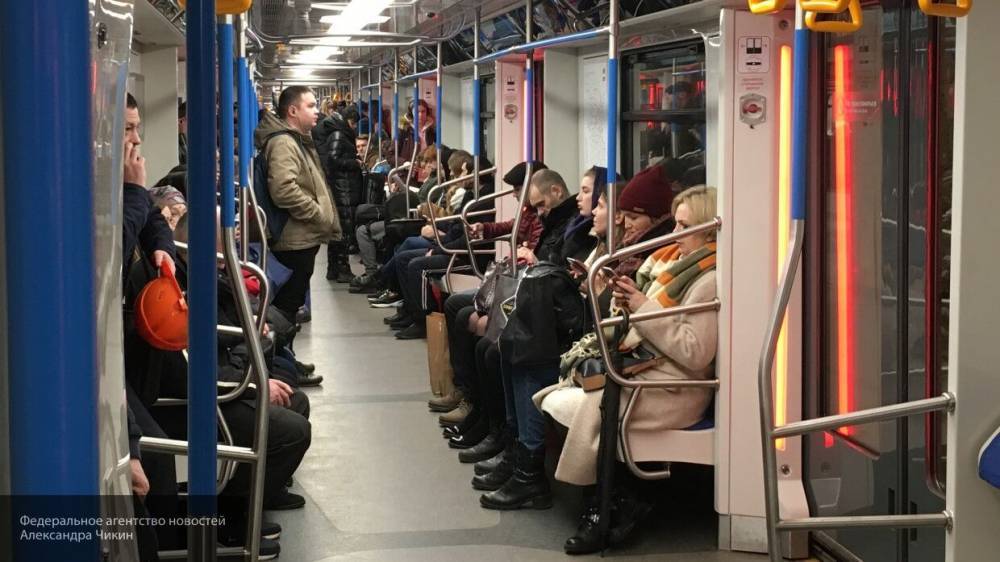 Власти Москвы не станут закрывать метрополитен из-за угрозы коронавируса