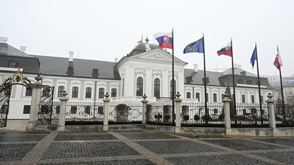 Новый министр обороны Словакии не хочет «ада» в отношениях с Россией