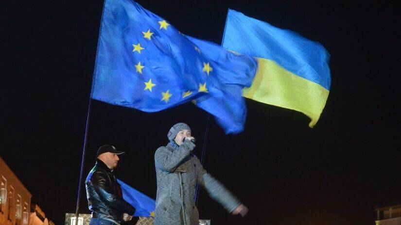 Закрытие границ ЕС больно ударит по украинскому «безвизу» и мечтам о НАТО