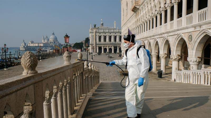 В Италии от коронавируса за сутки погибли 793 человека. Это новый рекорд