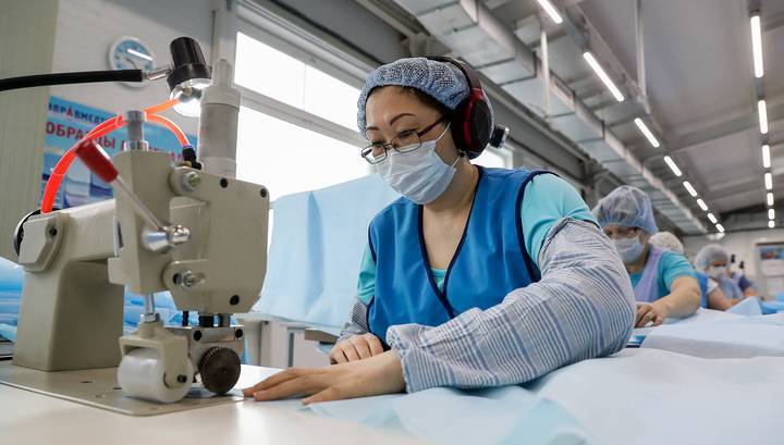 Российские швейные предприятия занялись многоразовыми масками