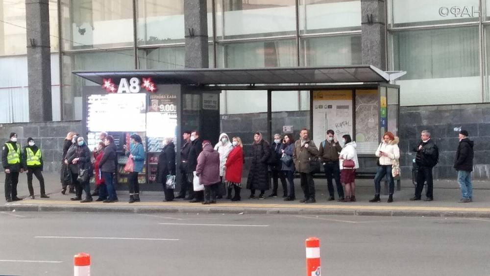 Тотальный карантин в Киеве вызывает вспышки насилия в транспорте