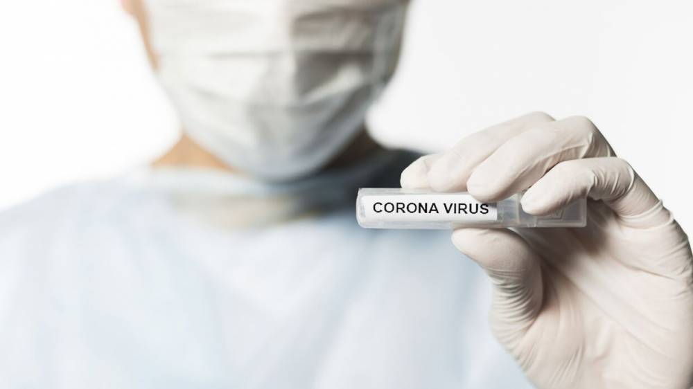 Первый врач умер от коронавируса во Франции