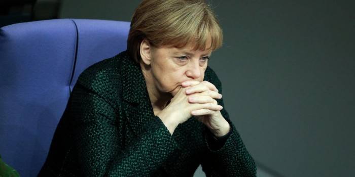 Ангела Меркель отправится на домашний карантин из-за коронавируса