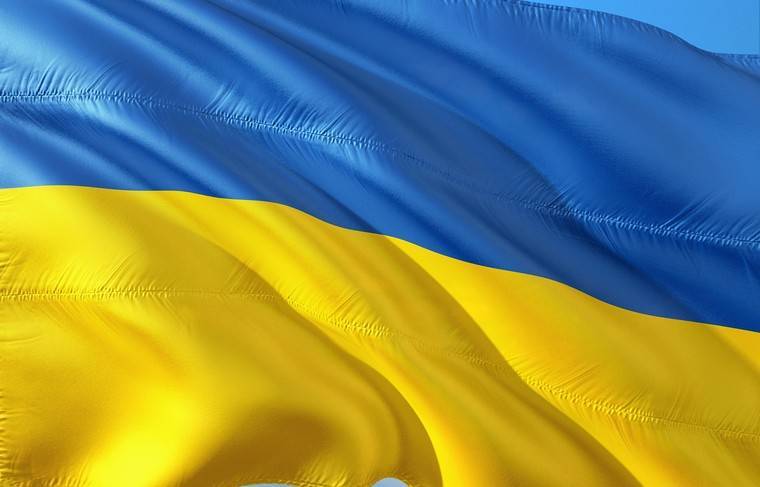 На Украине заявили о риске развала страны из-за кризиса по поводу COVID-19