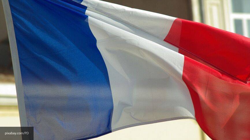 Le Figaro: кризис на фоне коронавируса уничтожил Францию как развитую страну