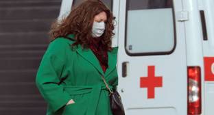 Жители Грозного связали подорожание черемши с угрозой коронавируса