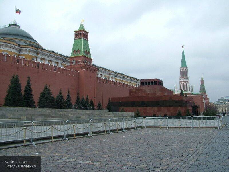 Кремль опроверг планы "закрыть" Москву