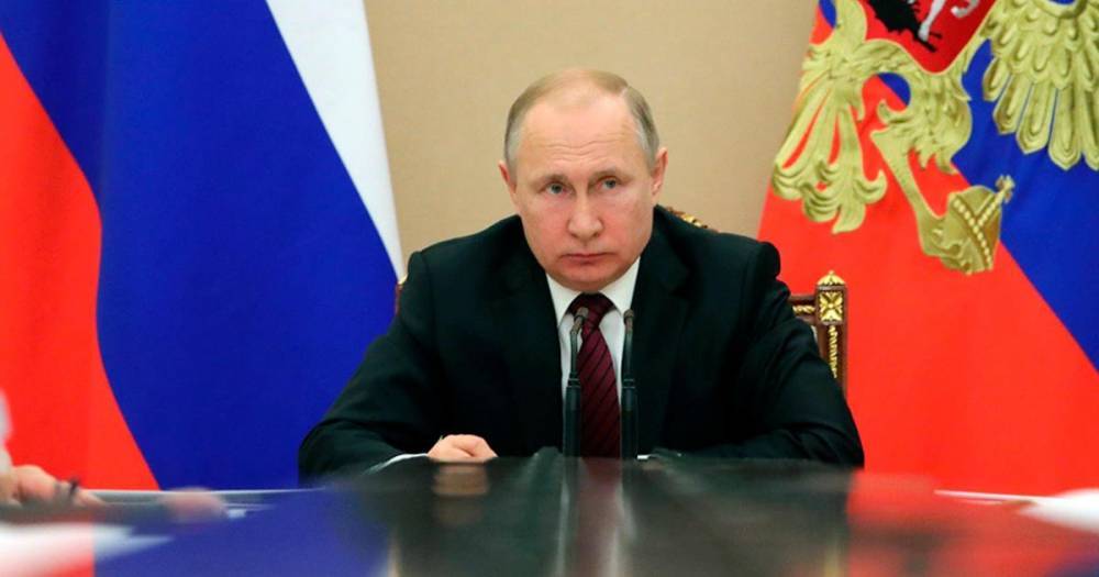 Путин призвал обеспечить граждан материалами для борьбы с COVID-2019