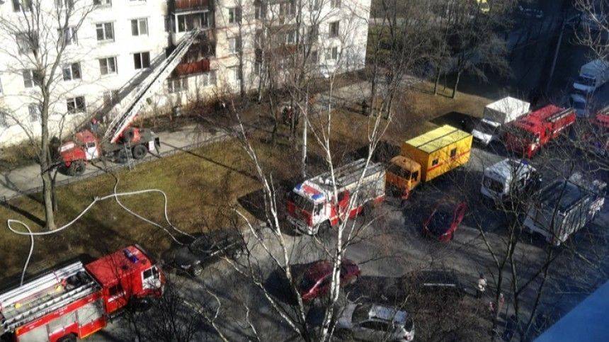 В Петербурге мужчина погиб при пожаре в собственной квартире