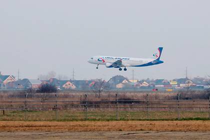 Российская авиакомпания перестала кормить пассажиров из-за коронавируса