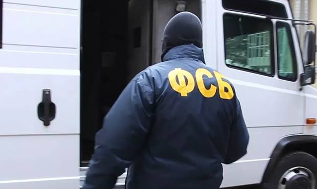 На Сахалине сотрудники ФСБ задержали двух студентов по подозрению в организации массового убийства