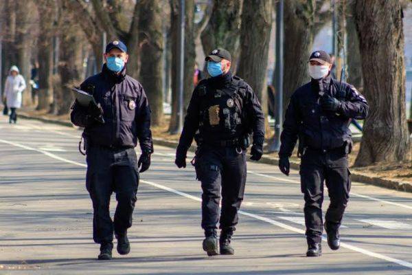 Приднестровье ужесточает карантин, граждан просят оставаться дома